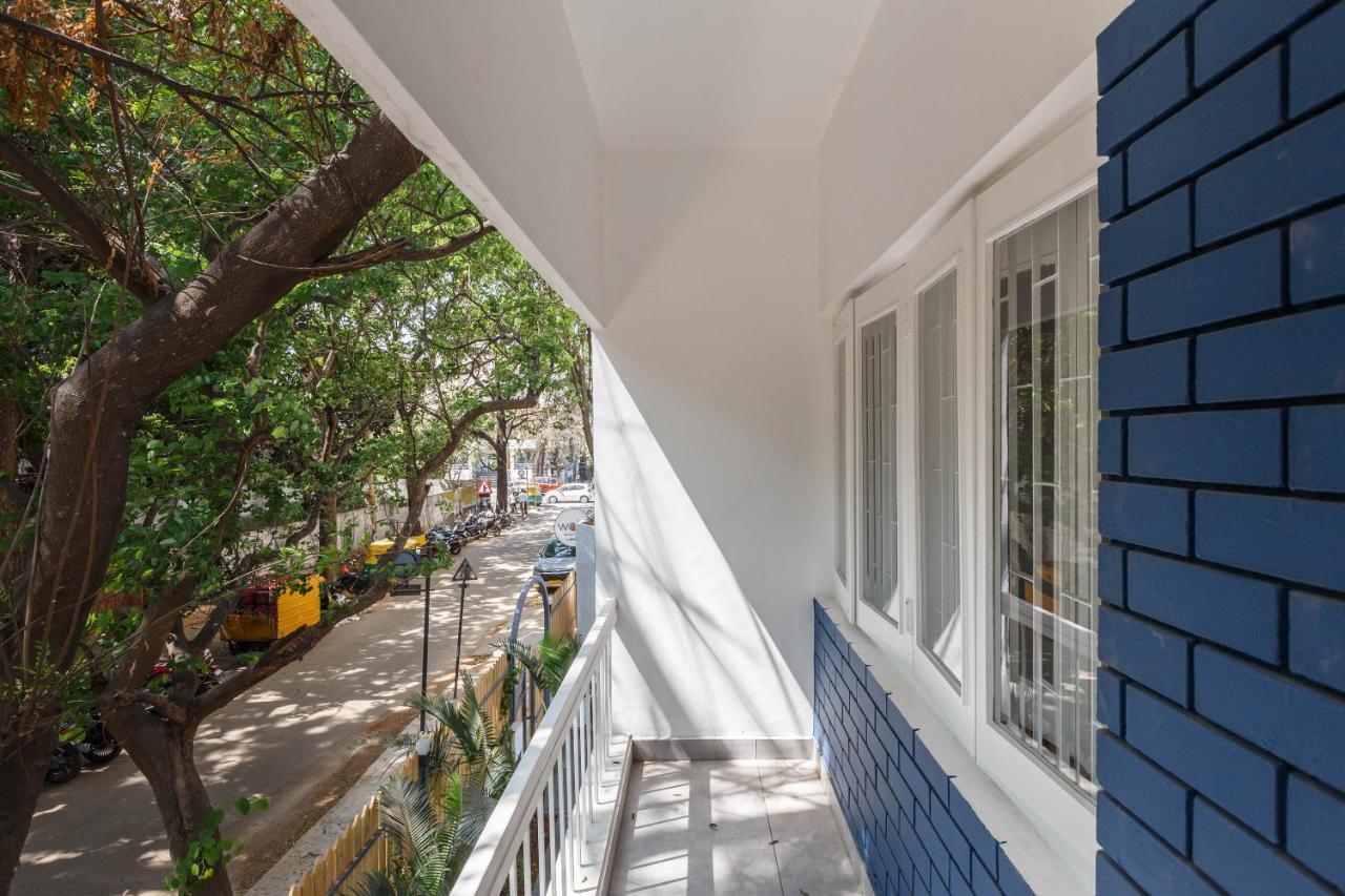 Woke Indiranagar Hostel Bangalore Exterior photo